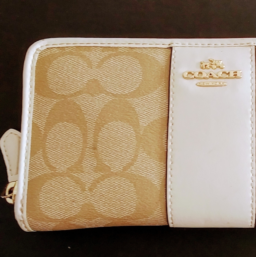Authentic Coach Wallet